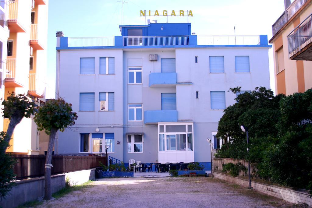 Hotel Niagara ماروتّا المظهر الخارجي الصورة