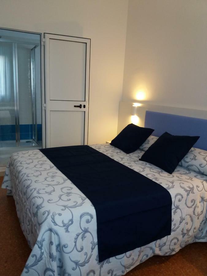 Hotel Niagara ماروتّا المظهر الخارجي الصورة